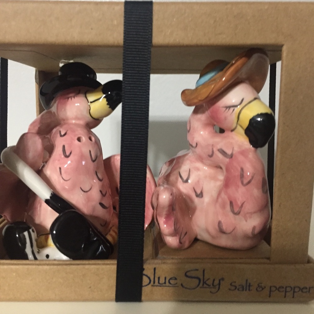 Blue Sky flamingo couple shaker set, New